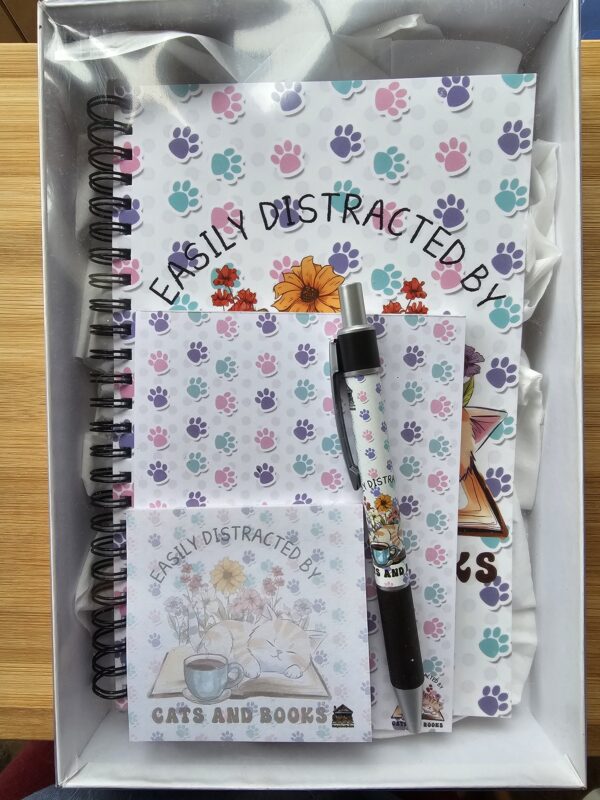 FarmhouseCreations.Store Easily Distracted By Cats Notes Bundle